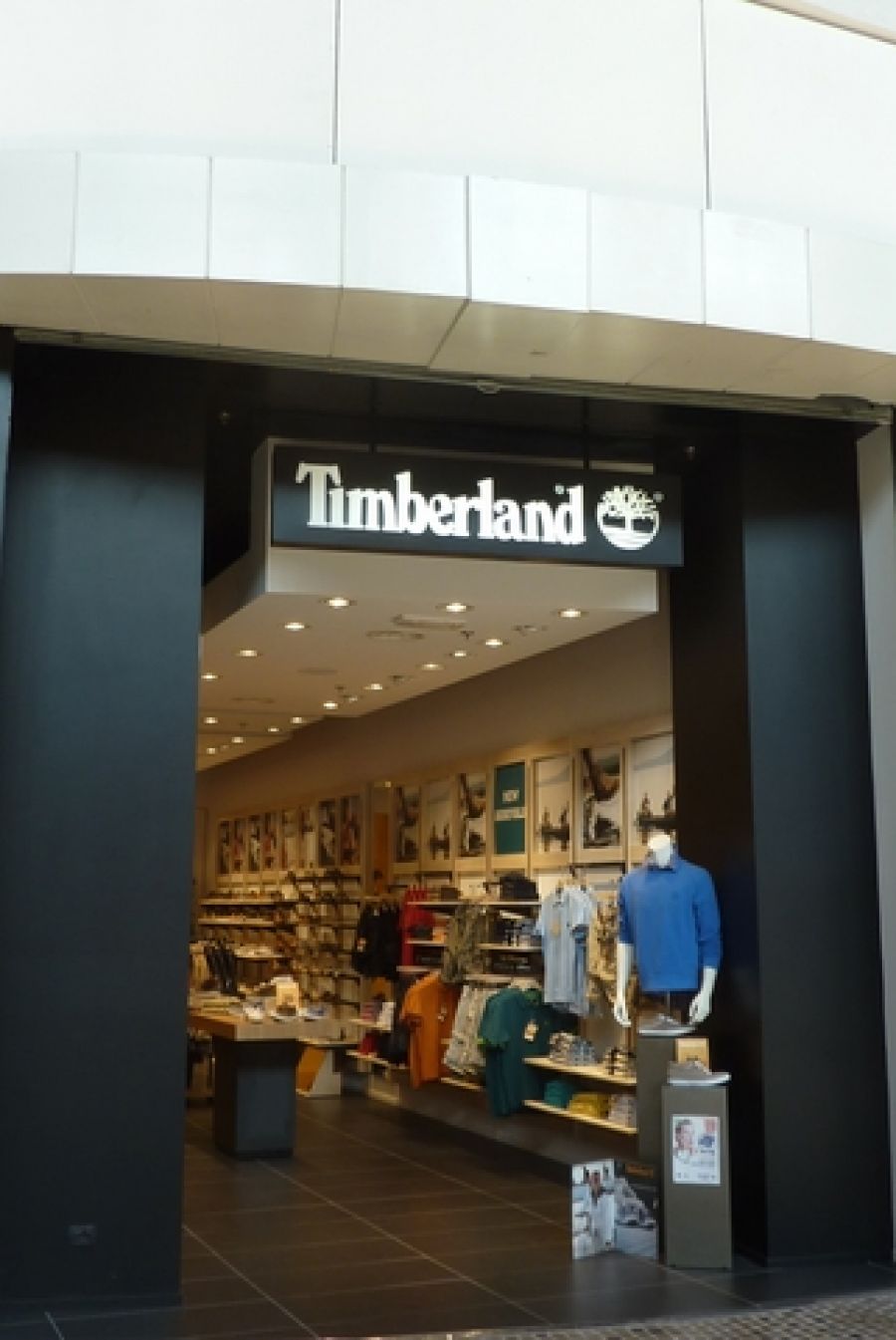 Punto Vendita Timberland, Centro Commerciale Carrefour, Limbiate